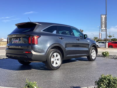2022 Kia Sorento LX