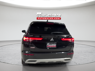 2024 Mitsubishi Outlander SE