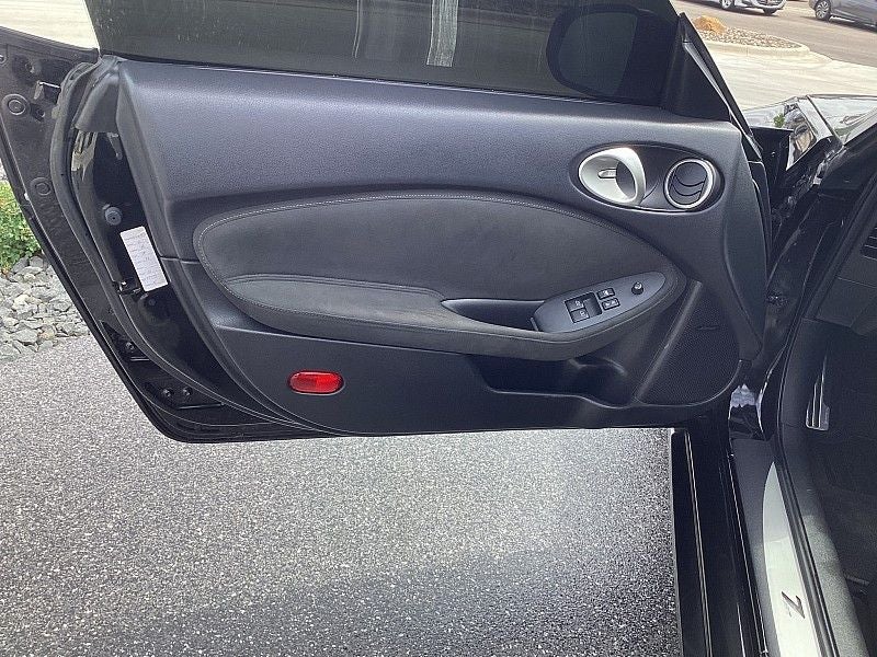 2020 Nissan 370Z Sport