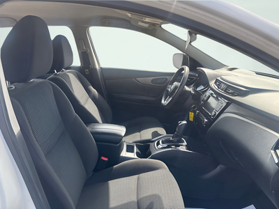 2022 Nissan Rogue Sport S