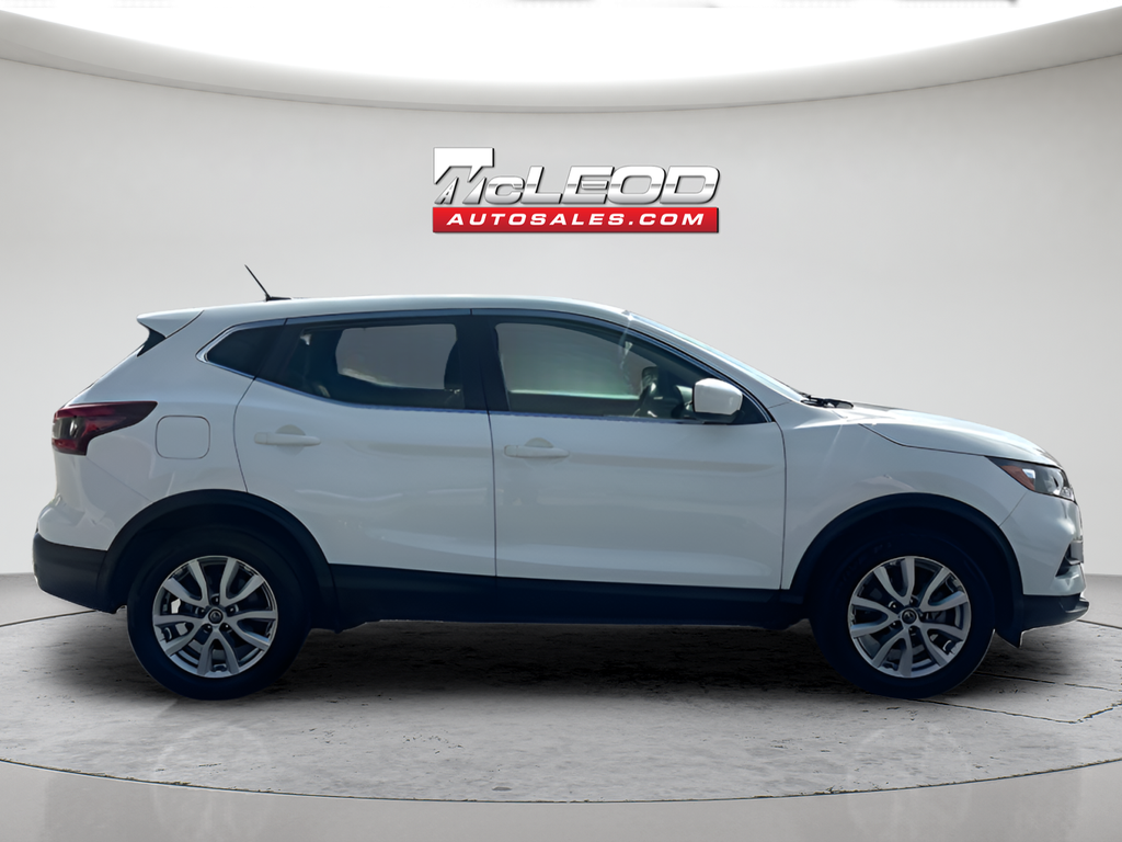 2022 Nissan Rogue Sport S