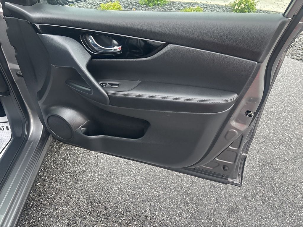 2021 Nissan Rogue Sport SV