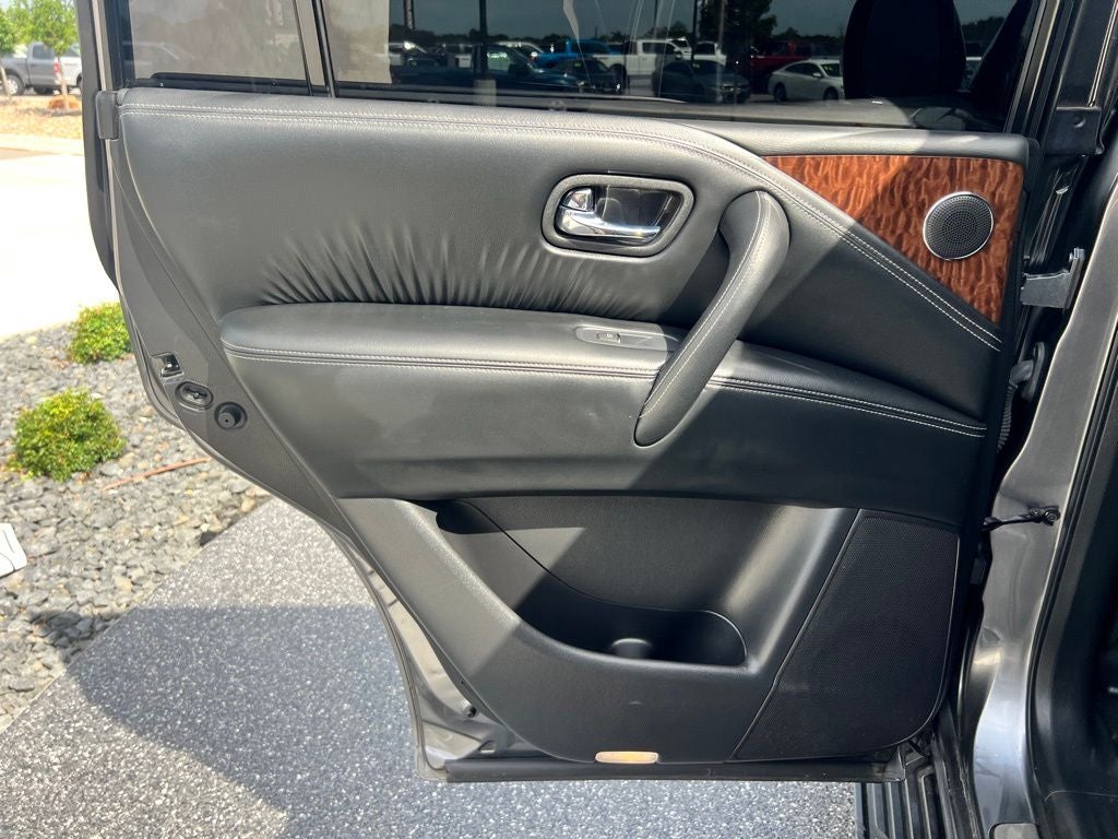 2020 Nissan Armada Platinum