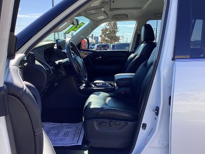 2024 INFINITI QX80 LUXE