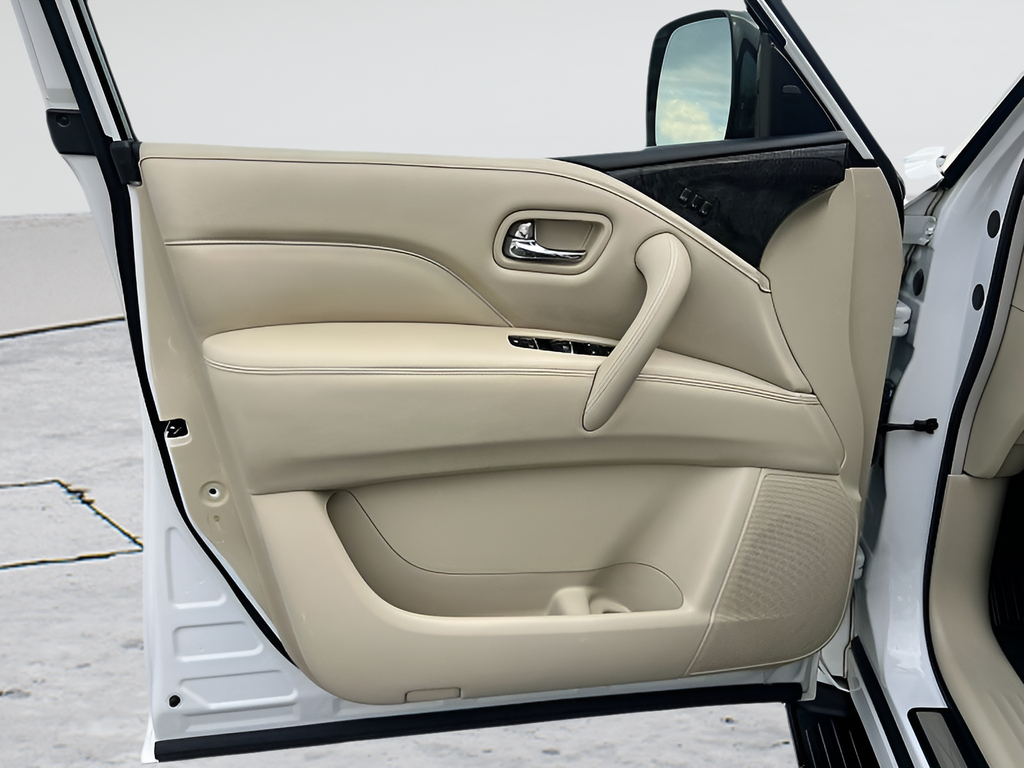 2021 INFINITI QX80 LUXE