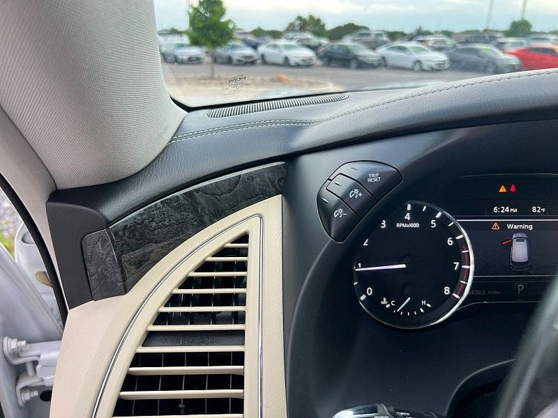 2021 INFINITI QX80 LUXE