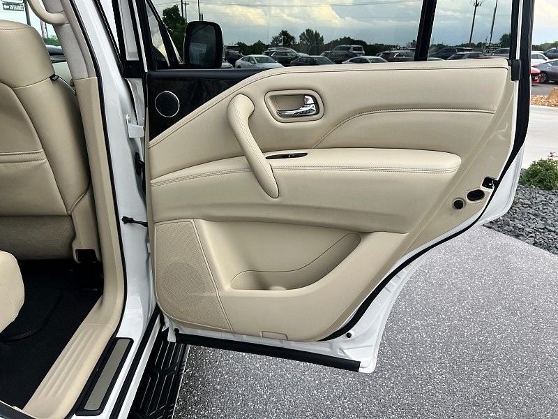 2021 INFINITI QX80 LUXE