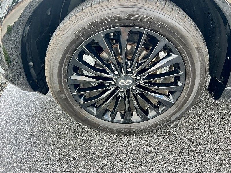 2023 INFINITI QX80 Sensory