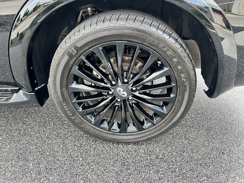 2023 INFINITI QX80 Sensory
