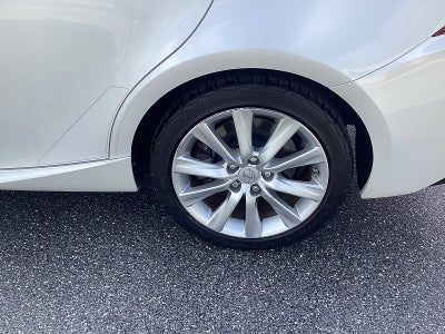 2016 Lexus IS 200t 4dr Sdn