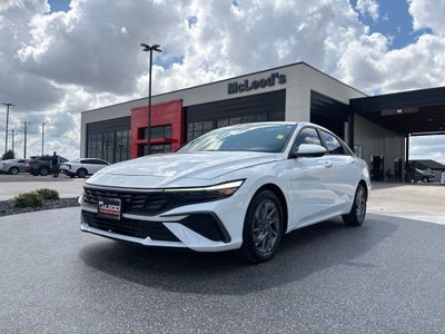 2024 Hyundai Elantra SEL