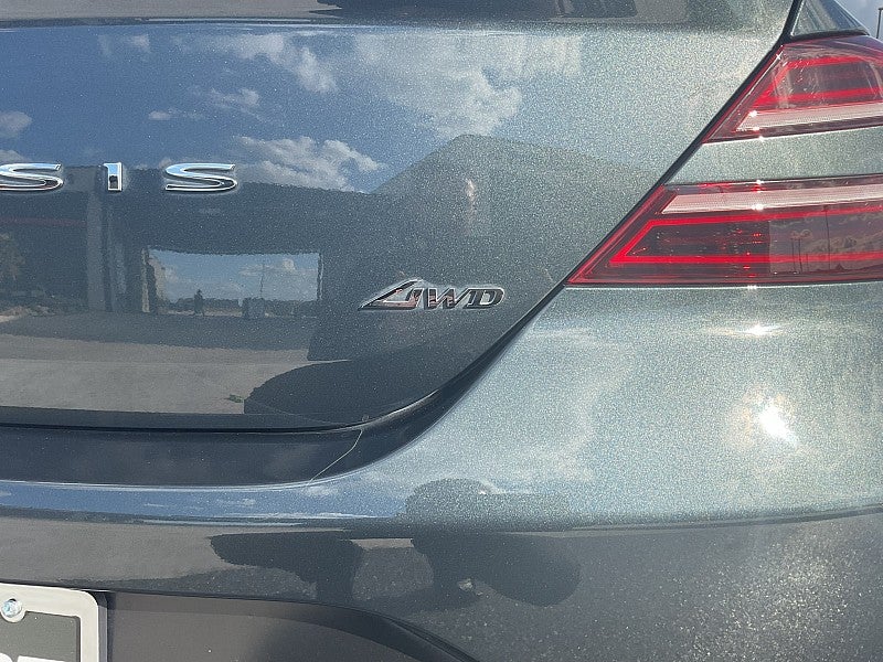 2023 Genesis G70 2.0T