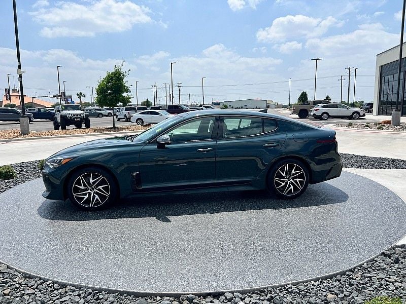 2022 Kia Stinger GT-Line