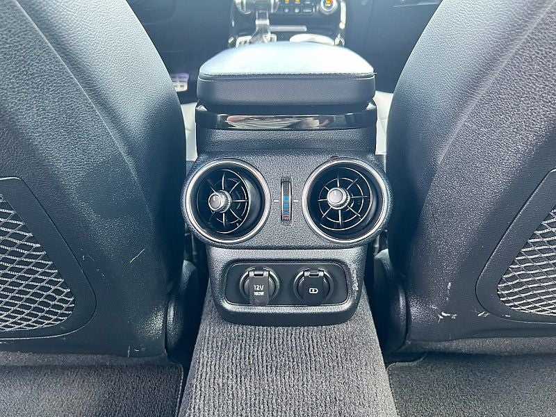 2022 Kia Stinger GT-Line