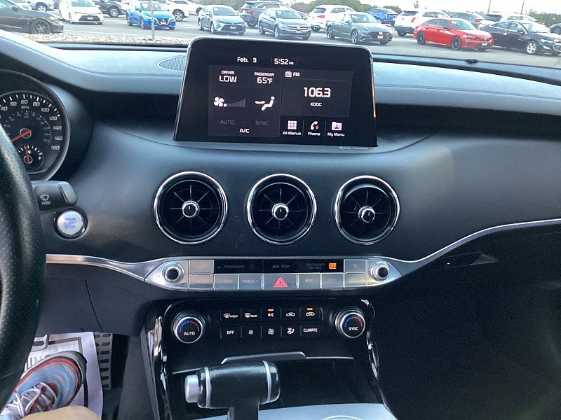 2020 Kia Stinger GT1