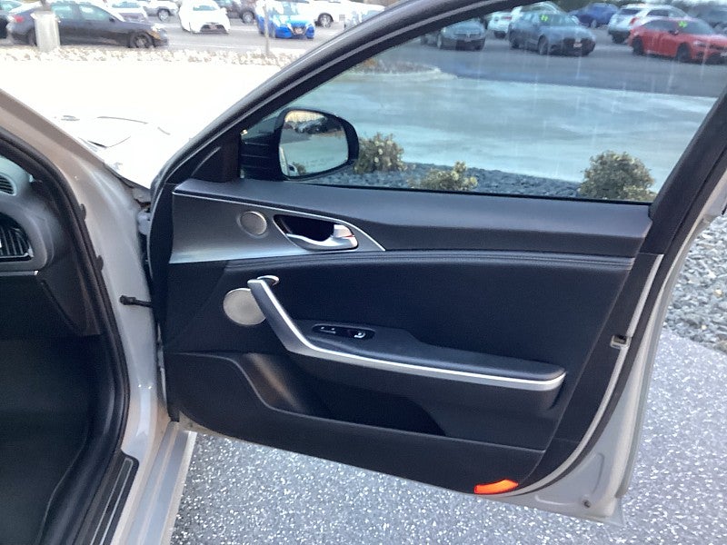 2020 Kia Stinger GT1