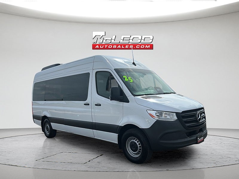 2025 Mercedes-Benz Sprinter Passenger Van 2500 High Roof I4 Diesel 170" RWD