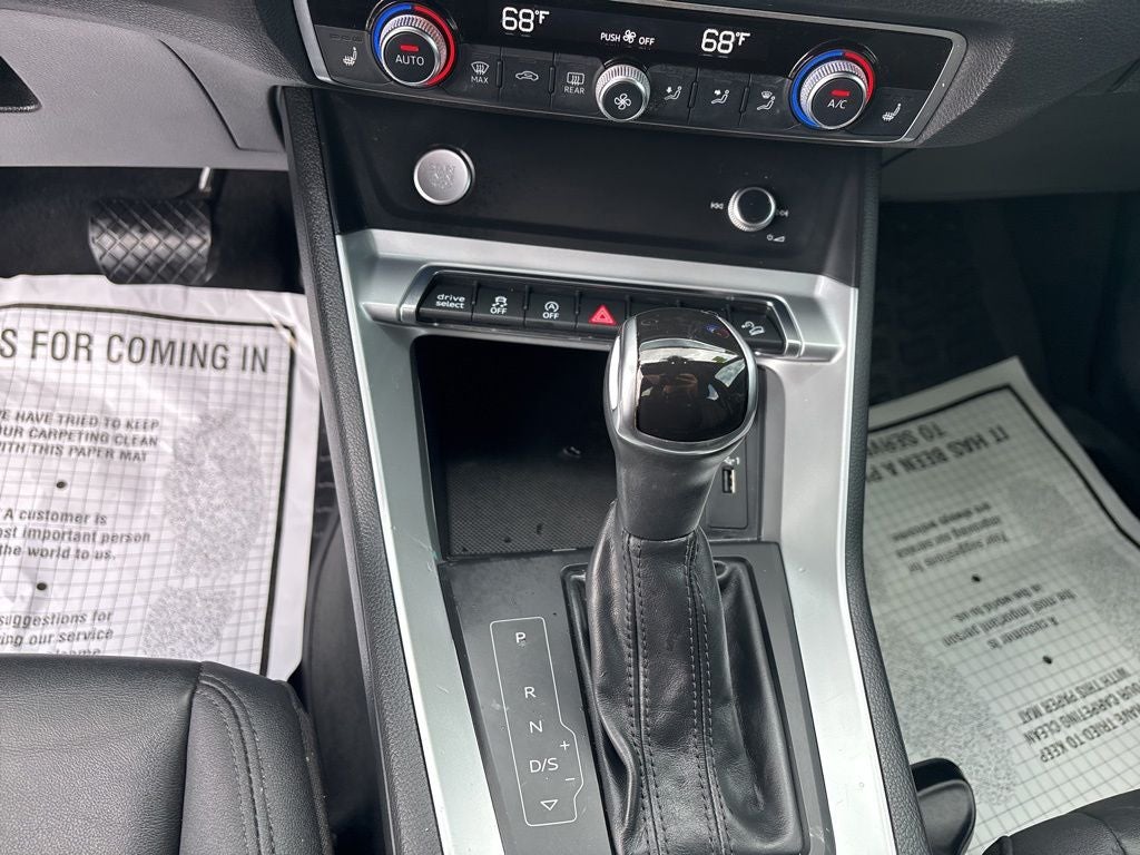 2020 Audi Q3 Premium quattro