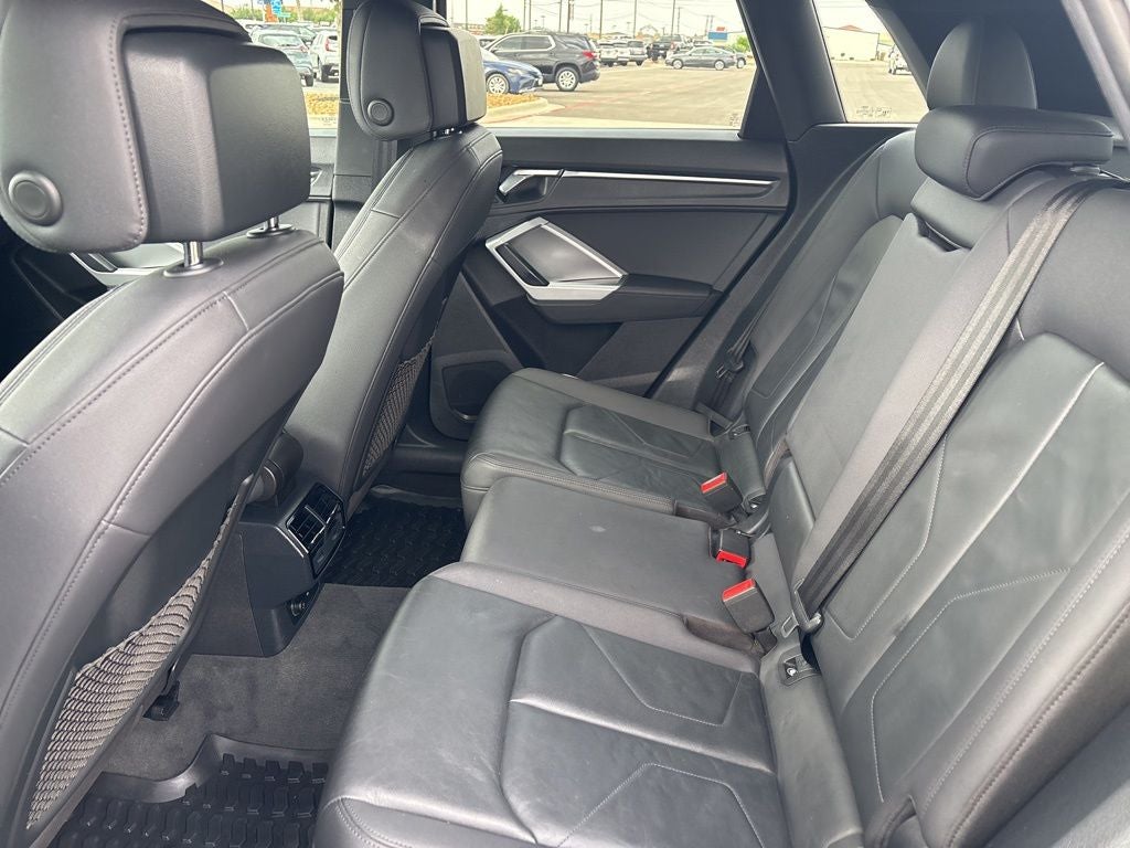 2020 Audi Q3 Premium quattro