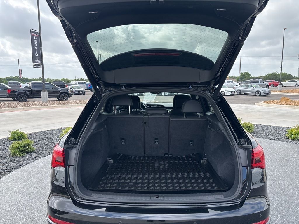 2020 Audi Q3 Premium quattro