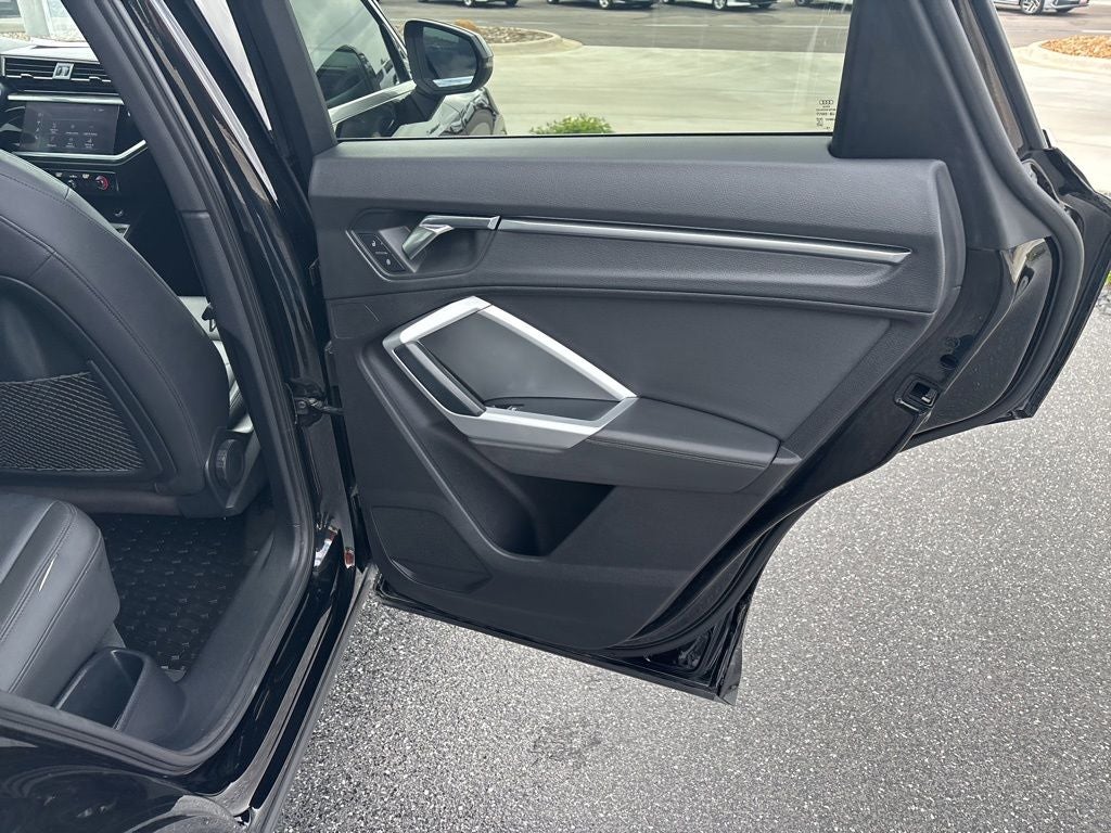 2020 Audi Q3 Premium quattro
