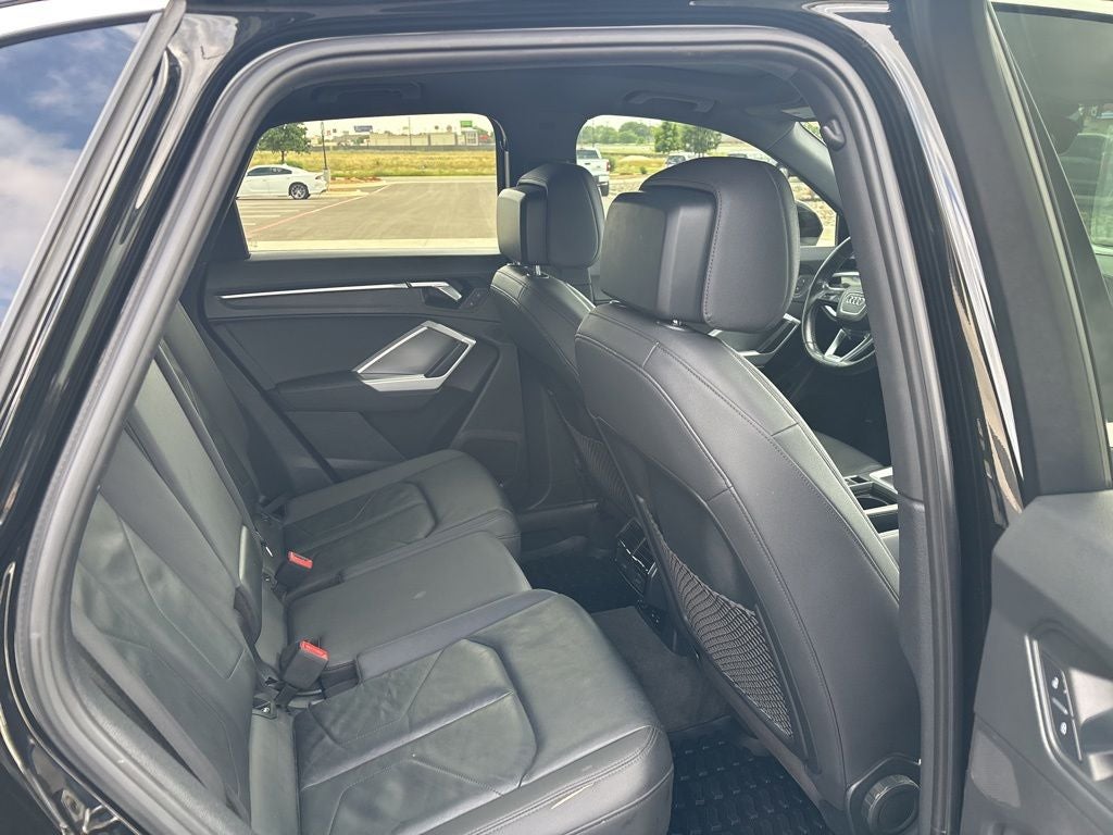 2020 Audi Q3 Premium quattro