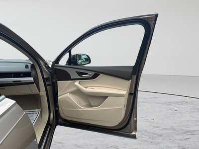 2019 Audi Q7 45 Premium quattro