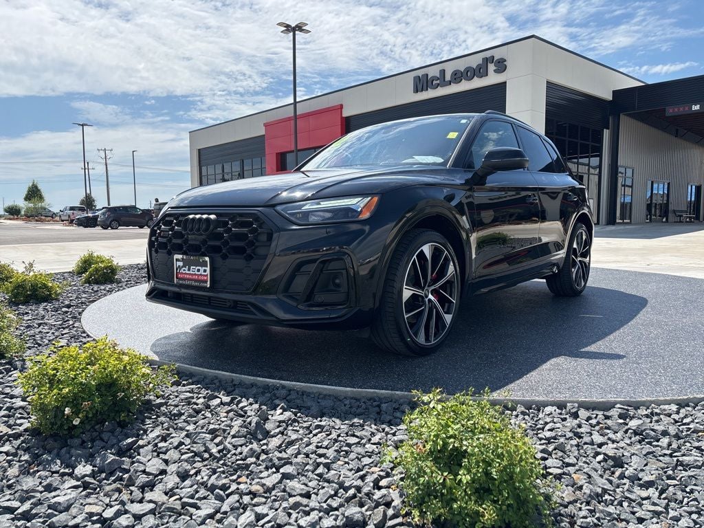 2022 Audi SQ5 Premium Plus's photo