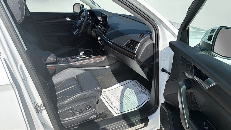 2024 Audi Q5 S line Premium Plus