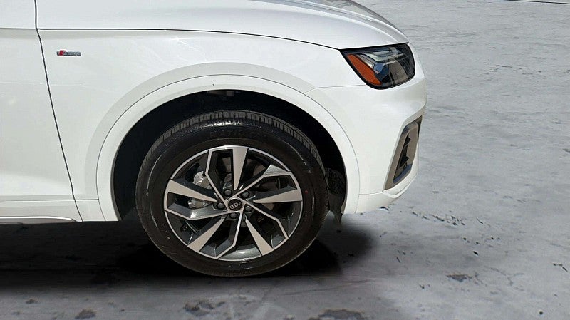 2024 Audi Q5 S line Premium Plus