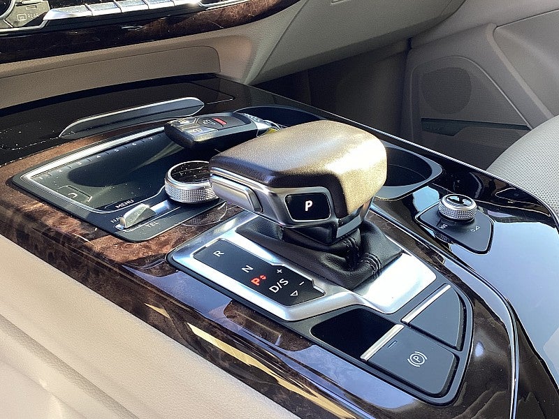 2019 Audi Q7 Premium Plus