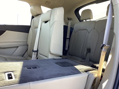 2019 Audi Q7 Premium Plus