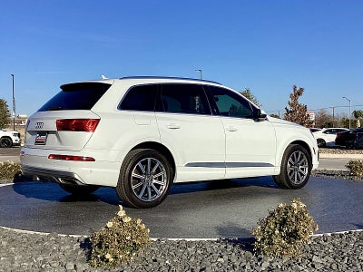 2019 Audi Q7 Premium Plus