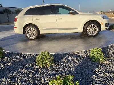2019 Audi Q7 Premium Plus