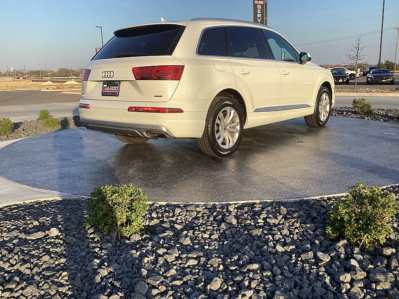 2019 Audi Q7 Premium Plus