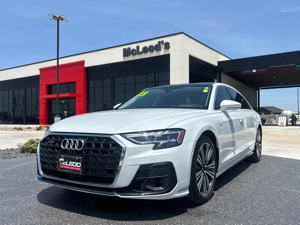 2023 Audi A8 55 TFSI L quattro Tiptronic's photo