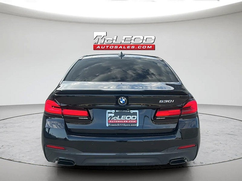2021 BMW 5 Series 530i