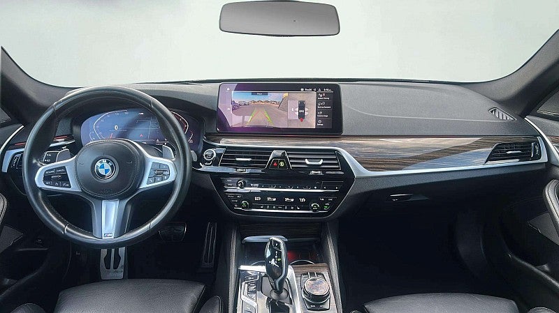 2021 BMW 5 Series 530i