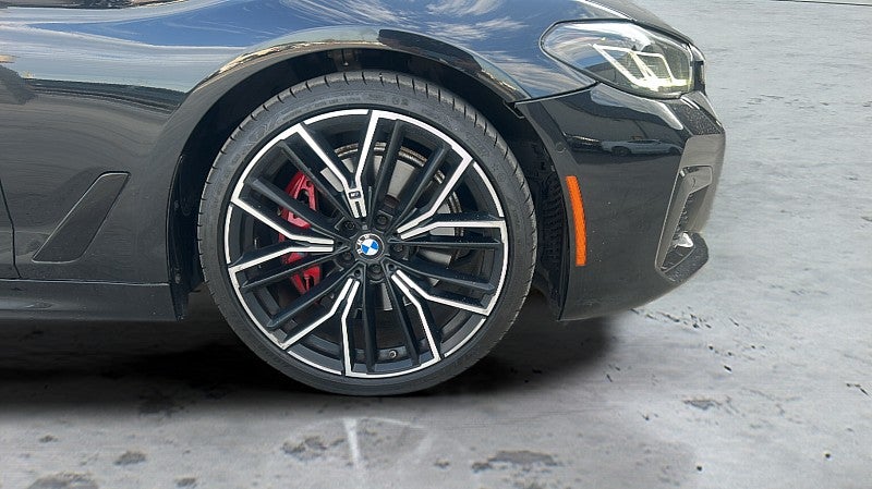 2021 BMW 5 Series 530i