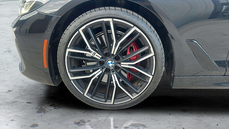 2021 BMW 5 Series 530i