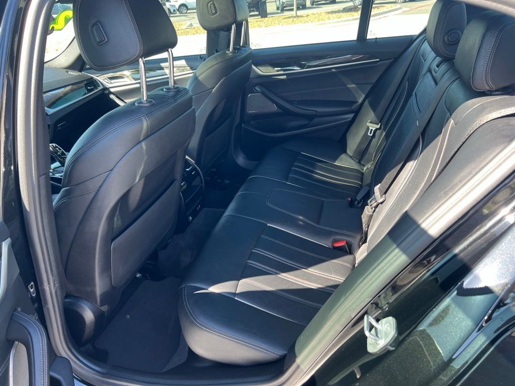 2021 BMW 5 Series 530i