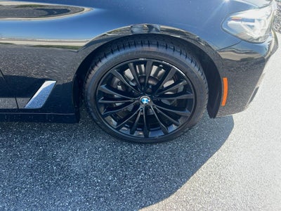 2021 BMW 5 Series 530i