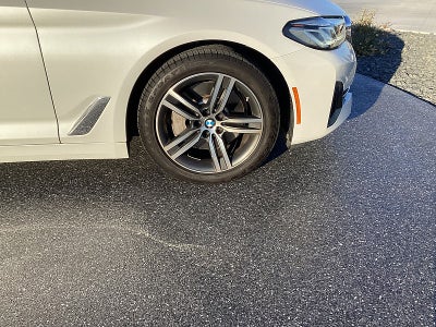 2021 BMW 5 Series 530i