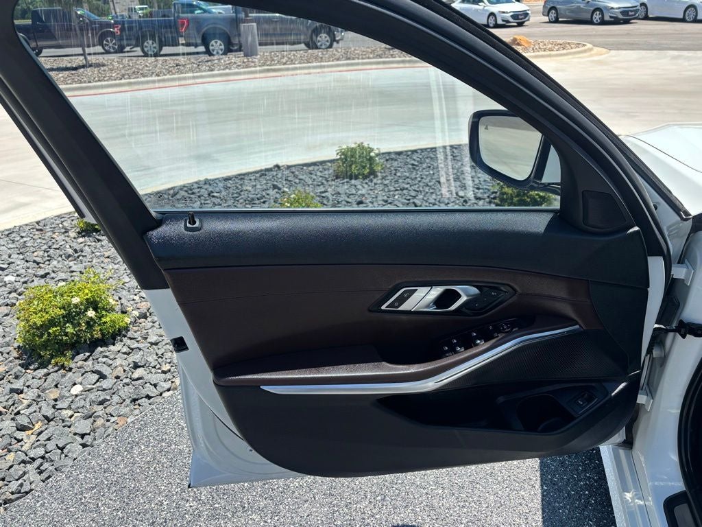 2019 BMW 3 Series 330i