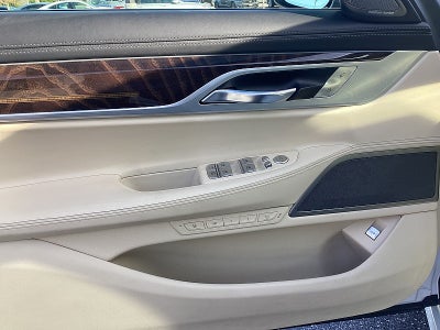 2019 BMW 7 Series 750i