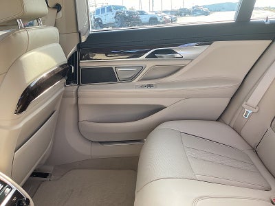 2019 BMW 7 Series 750i