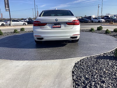 2019 BMW 7 Series 750i