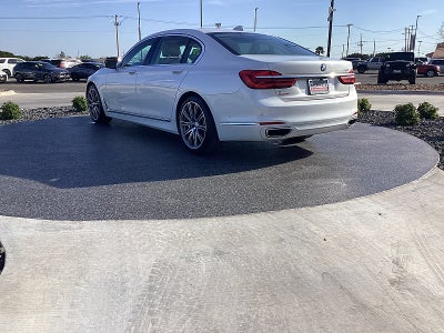 2019 BMW 7 Series 750i