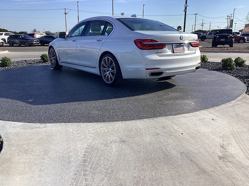 2019 BMW 7 Series 750i