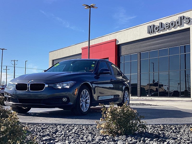 2017 BMW 3 Series 320i